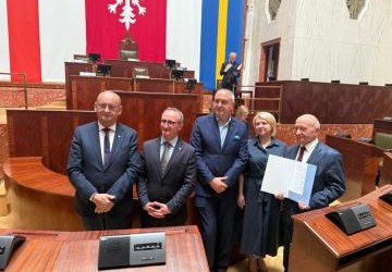 Modernizacja placu zabaw w Mizerowie dofinansowana w ramach Marszałkowskiego Konkursu „Inicjatywa Sołecka” 2025