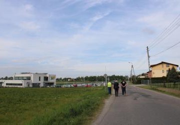 Przekazanie terenu budowy pod realizację chodnika przy ul. Szkolnej w Suszcu